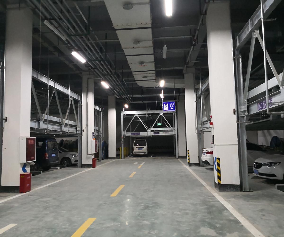 左右橫移停車(chē)庫(kù)